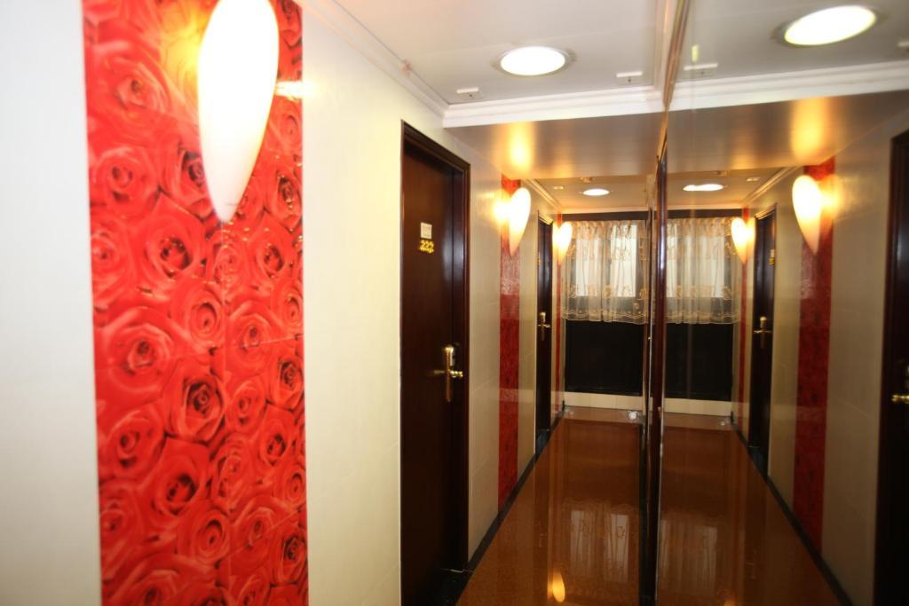 Dragon Hotel Tsim Sha Tsui  Экстерьер фото
